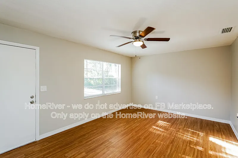 2 bed, 2.0 bath, 846 sqft, $1,495 — Photo 3