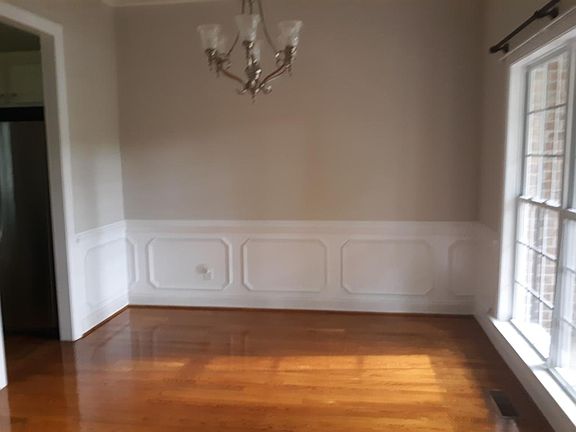 4th image of 5696 New Avedon Dr