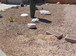 1924 W Misty Hollow Ln, Tucson, AZ 85704
