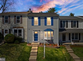 1932 Pohick Creek Ct, Woodbridge, VA 22192