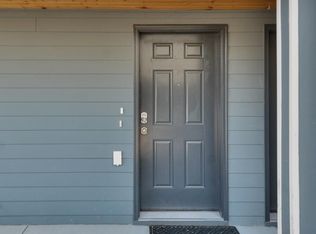 9235 Linden Ave N, Seattle, WA 98103