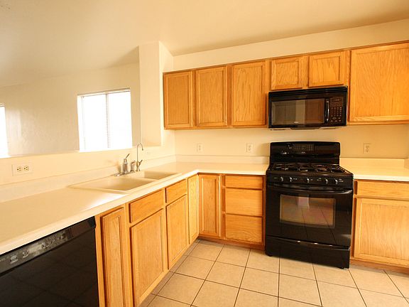 4th image of 10861 N Sand Canyon Pl