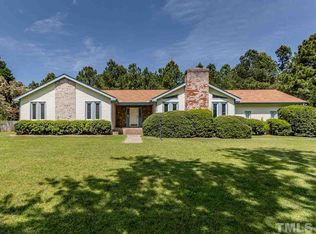 728 Lightfoot Dr, Clayton, NC 27520