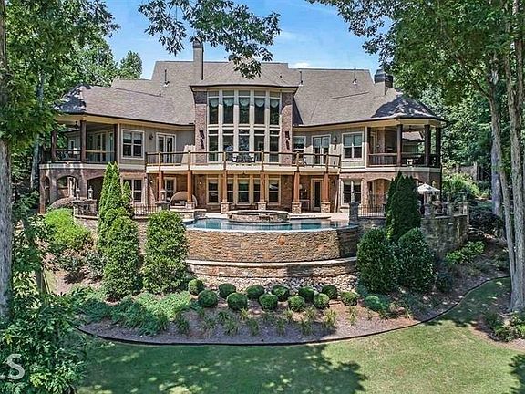 4th image of 353 Arbor Springs Pkwy