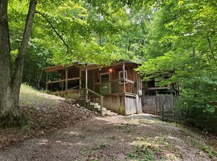 454 Colonel Dr, Burnside, KY 42519