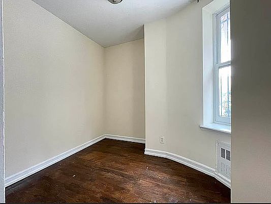 5th image of 480 Nostrand Ave #1D