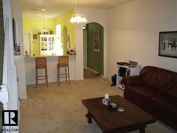 Living room 2