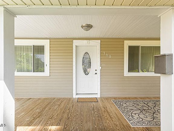 4th image of 119 Hillcrest Dr