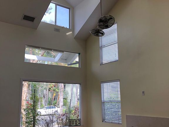 2nd image of 3707 Selby Ave