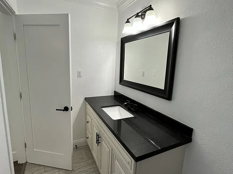 3760 E Calle San Antonio — Photo 24