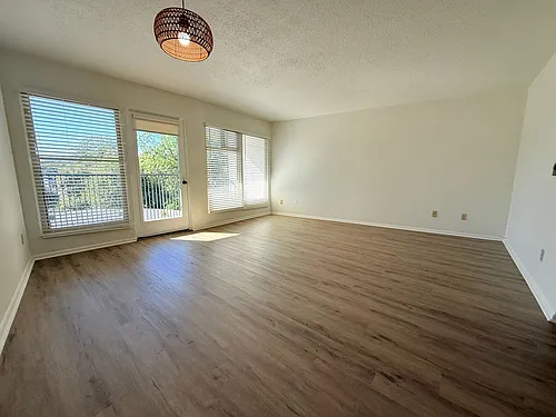 Floor plan 311