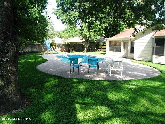 3rd image of 12697 Cachet Dr