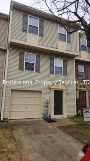 1st image of 11239 Cristins Cir