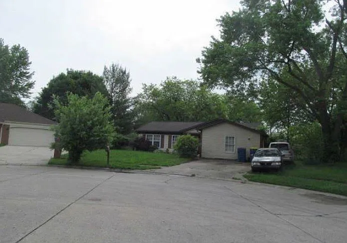 5901 Cheshire Ct photo 1