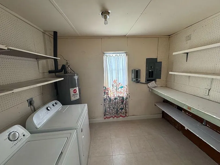 738 SW Ravenswood Ln — Photo 19