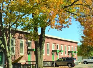 99 Front St #99, Rollinsford, NH 03869