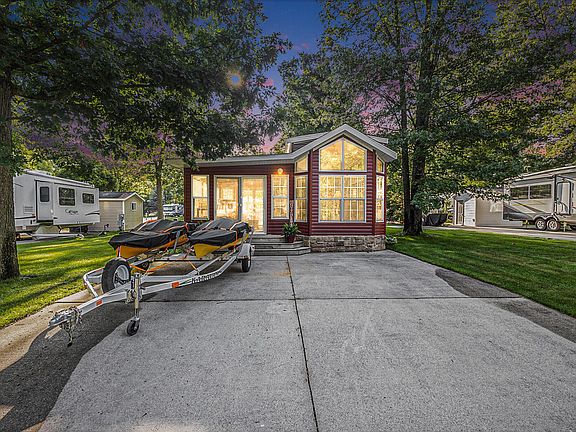 2nd image of 9661 S Orca Cir #64