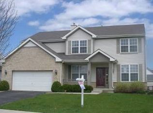 397 Messenger Cir, North Aurora, IL 60542