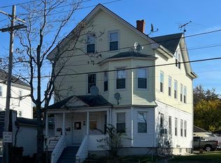 1018 Cranston St FLOOR 2, Cranston, RI 02920