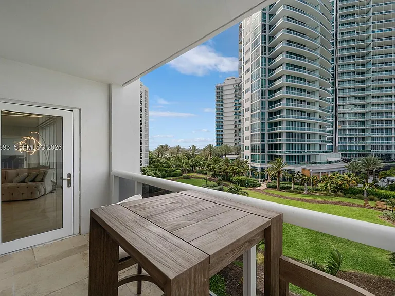 10275 Collins Ave #507 — Photo 18
