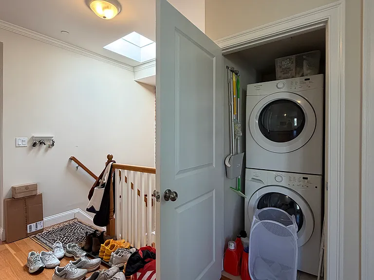 9 Marney St #3 — Photo 8