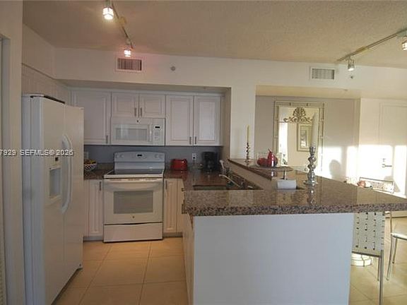 5th image of 90 Alton Rd #Cu-2004