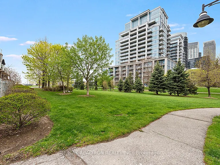2111 Lake Shore Blvd W #505 — Photo 32