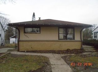 5951 N 71st St, Milwaukee, WI