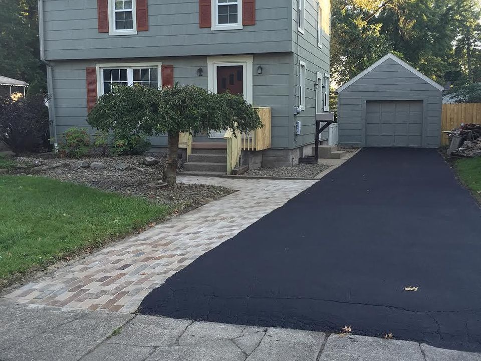 1st image of 180 Wilson Ave