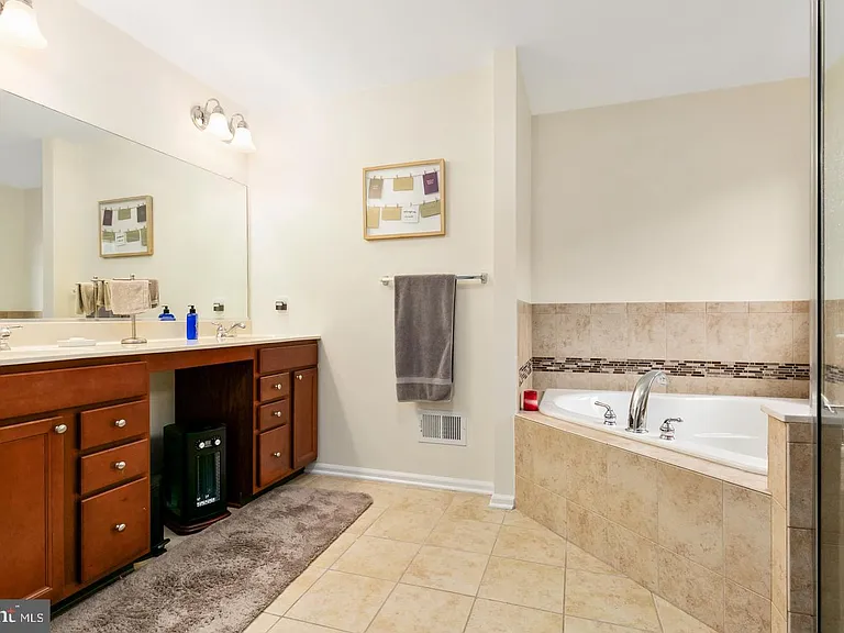 15 Overlook Dr — Photo 20