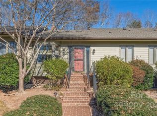 15 Hunting Country Trl, Tryon, NC 28782