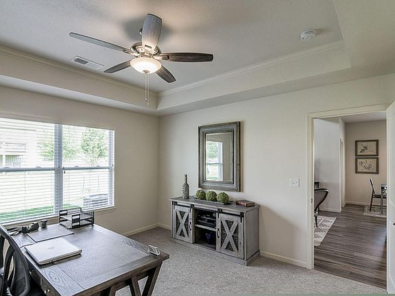Hollyberry - Master Bedroom