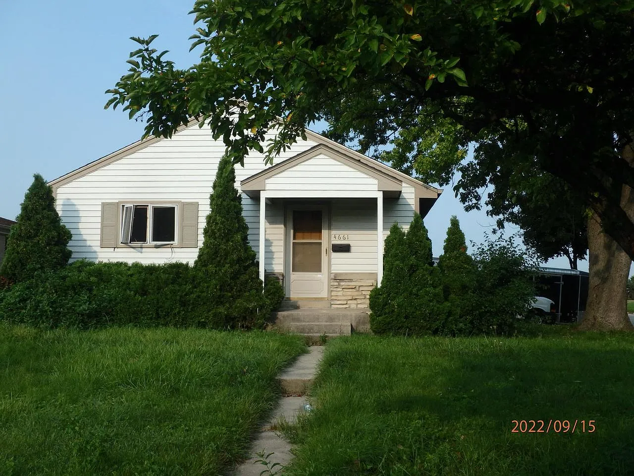 4661 North 90th STREET photo 1