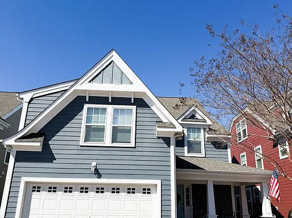 121 Tucker Dr, Suffolk, VA 23435