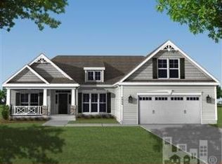 8124 Saltcedar Dr, Wilmington, NC 28411