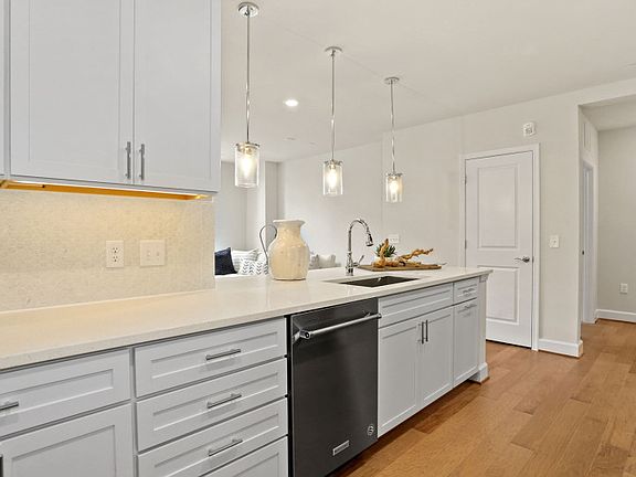 Plenty of Counter Space in the Kitchen to Prep for a Delicious Meal