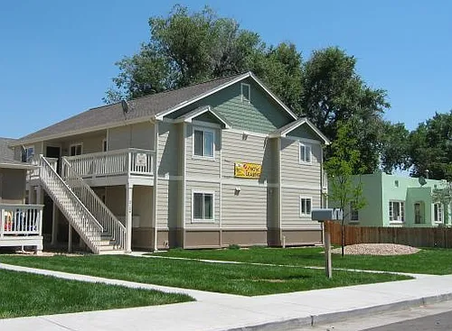 2 bed, 1.0 bath, $1,350 Photo 1