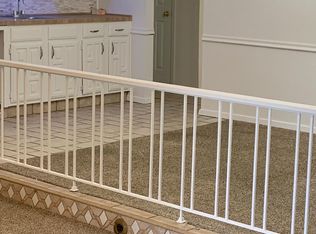 2703 Ridgemoor Ct, Arlington, TX 76016