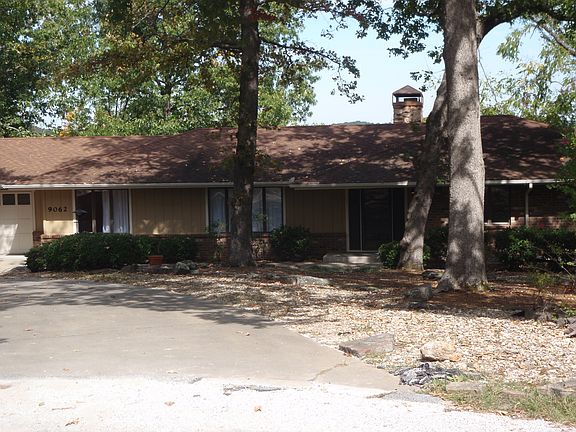 3rd image of 9062 Lane Loraine