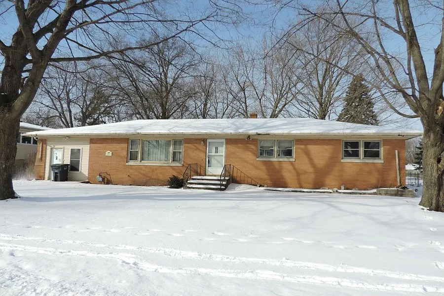 207 Lawndale Pl photo 1