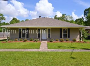 3475 Magnolia Ave, Zachary, LA 70791