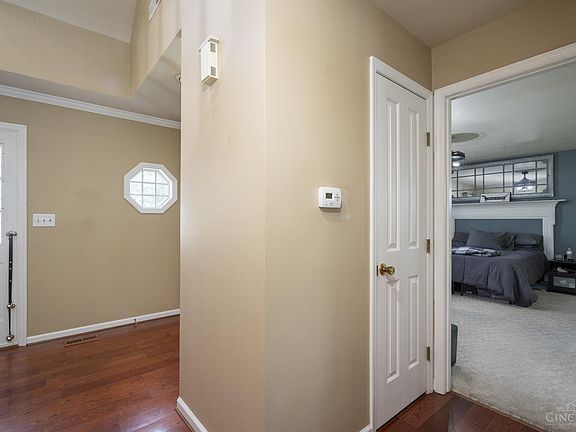 5th image of 115 Robin Ln