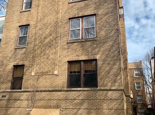 1931 N Howe St, Chicago, IL 60614