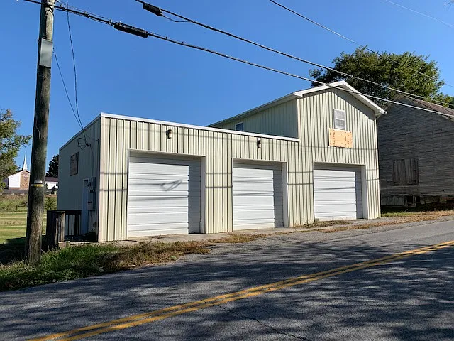 Studio, 1000 sqft, $1,000 — Photo 2