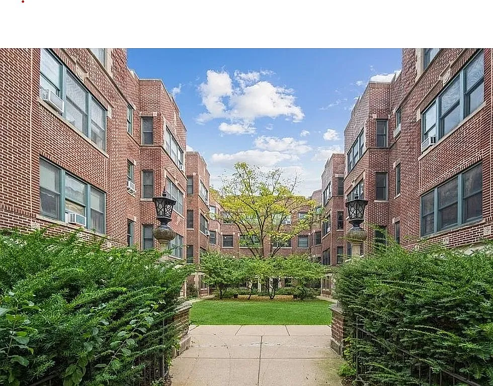 5551 S Kimbark Ave APT 17 photo 1