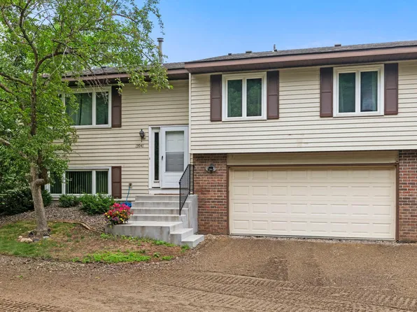 13941 Herald Ct, Apple Valley, MN 55124