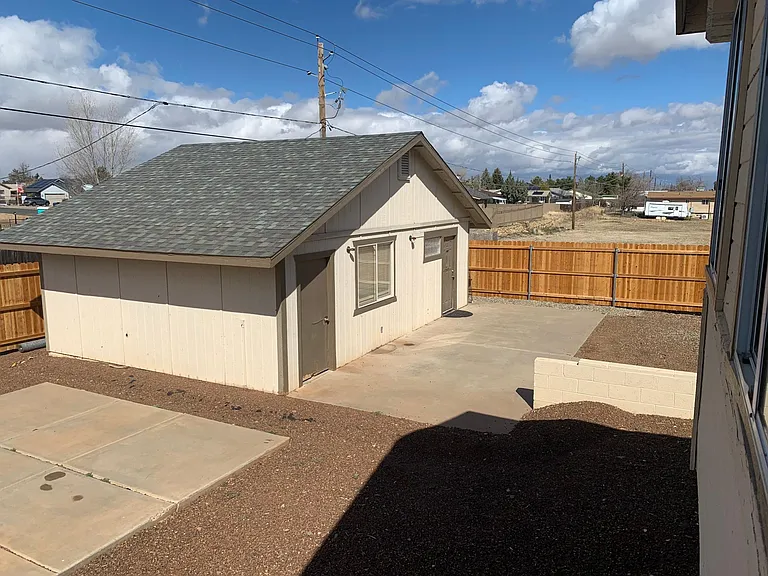 4314 N Miner Rd — Photo 15