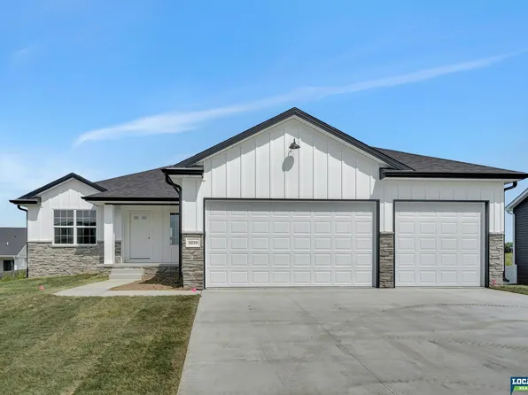 3210 Morritt St, Roca, NE 68430