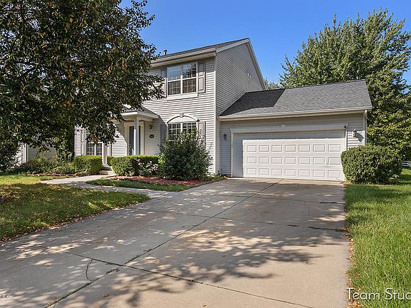 2nd image of 5469 Boxwood Ct SE