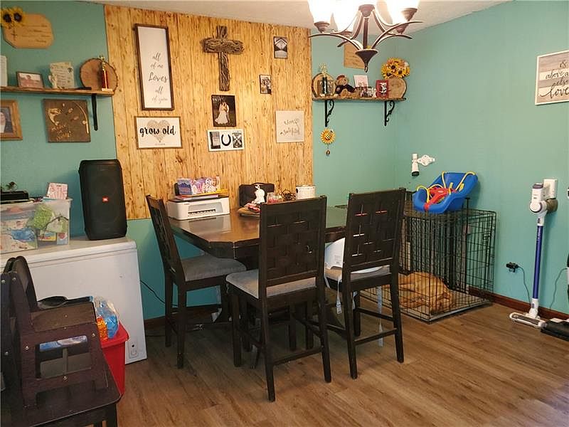 718 Columbus Ave, Ford Cliff, PA 16228 Zillow